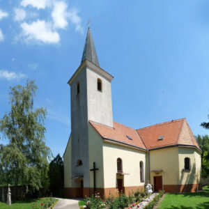 kostol-losonec2